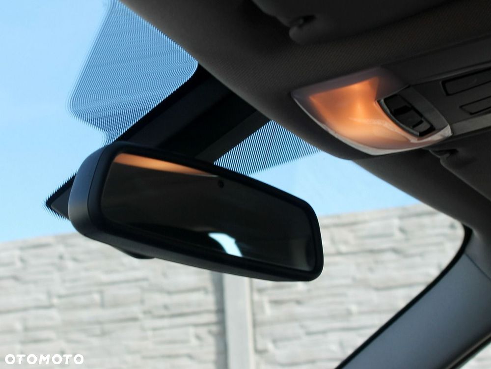 BMW Seria 3 - 31