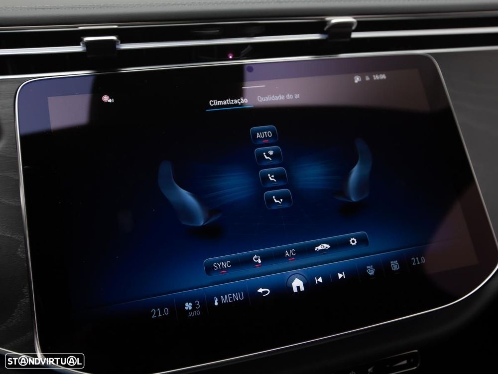 Mercedes-Benz E 220 d AMG Line - 30