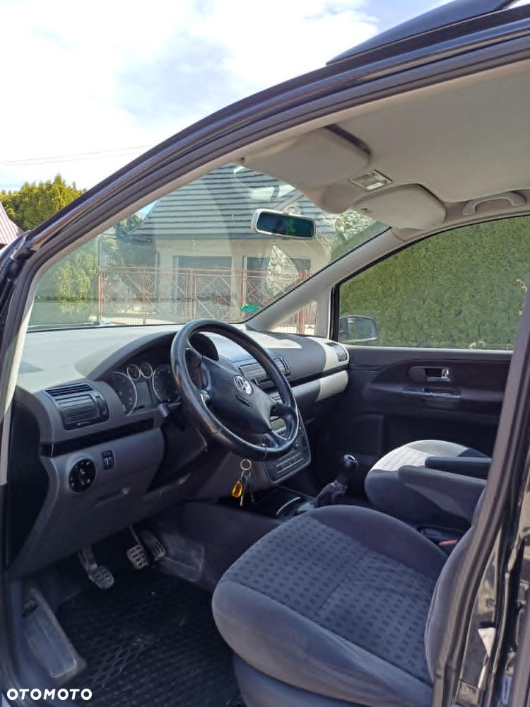Volkswagen Sharan 1.9 TDI Comfortline - 22