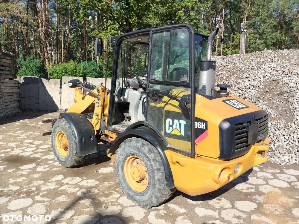 Caterpillar 906H - 3