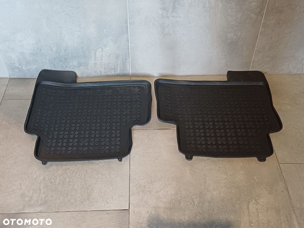 NR 108 Dywaniki Gumowe Ford Kuga 2017 rok generacja 2 Rezaw-Plast - 3