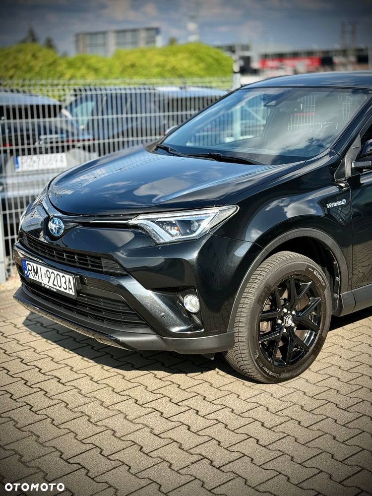 Toyota RAV4 Hybrid Premium 4x4 - 18