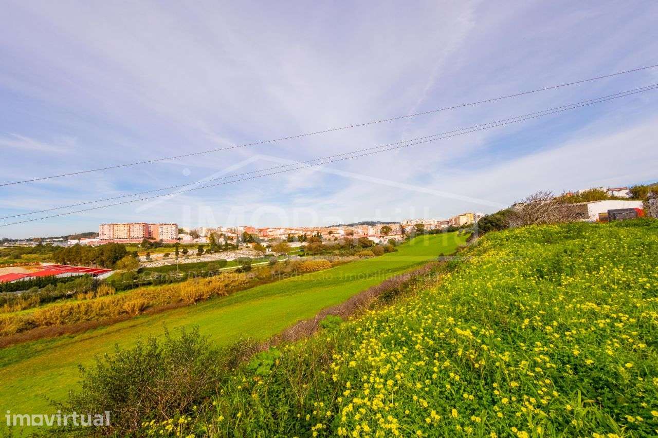 Terreno 12 hectares em Vale Mourão - Cacém - Grande imagem: 2/4