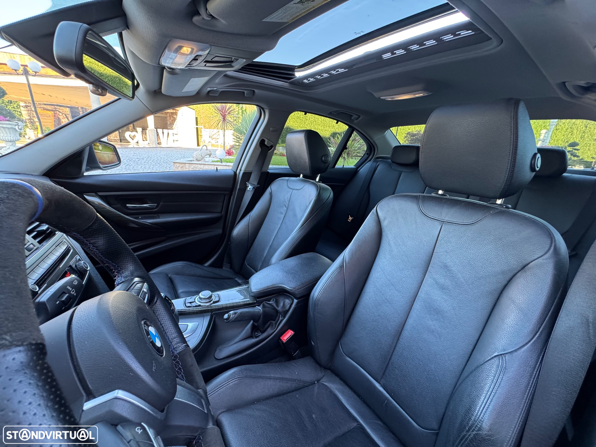 BMW 328 i Auto Pack M - 19