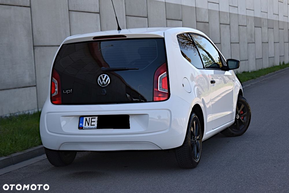 Volkswagen up! take - 5