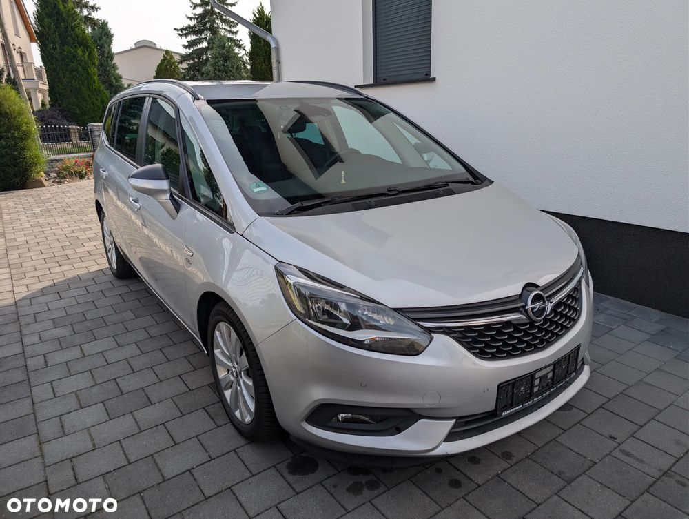 Opel Zafira 2.0 D (CDTI ecoFLEX) Start/Stop Active - 4