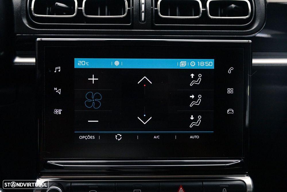 Citroën C3 1.2 PureTech Shine - 34