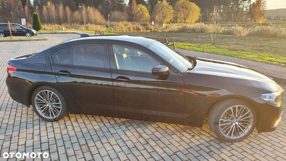 BMW Seria 5 530e M Sport sport - 18