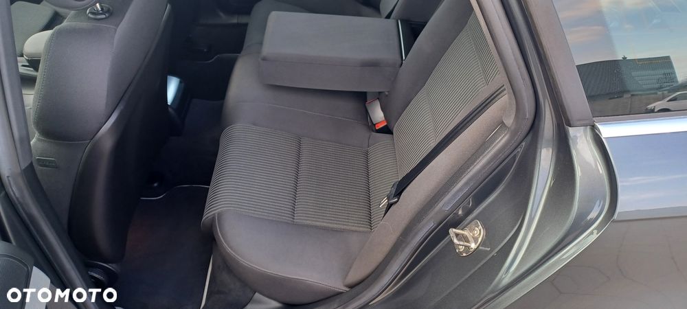 Audi A4 Avant 1.8 T - 13