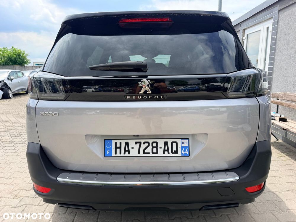 Peugeot 5008 - 7
