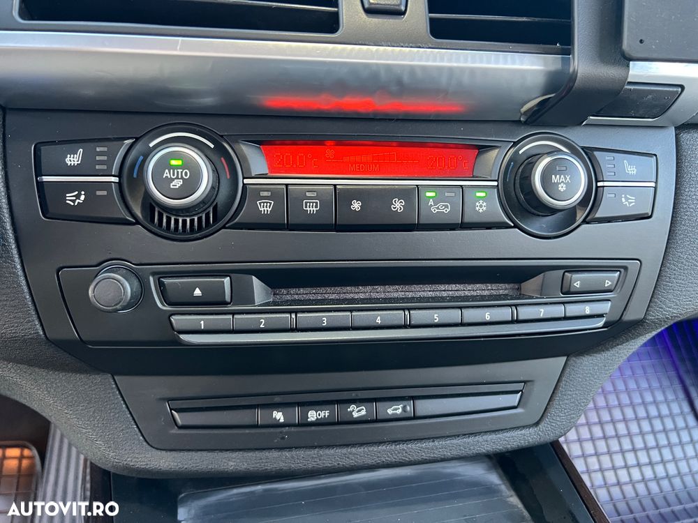 BMW X5 xDrive30d - 27