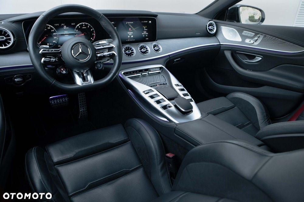 Mercedes-Benz AMG GT - 27