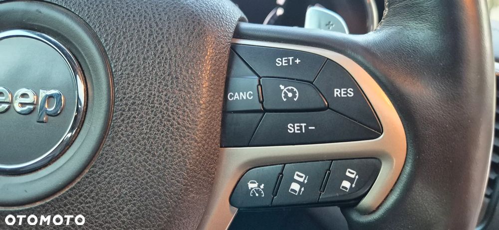 Jeep Grand Cherokee Gr 3.6 V6 Summit - 33