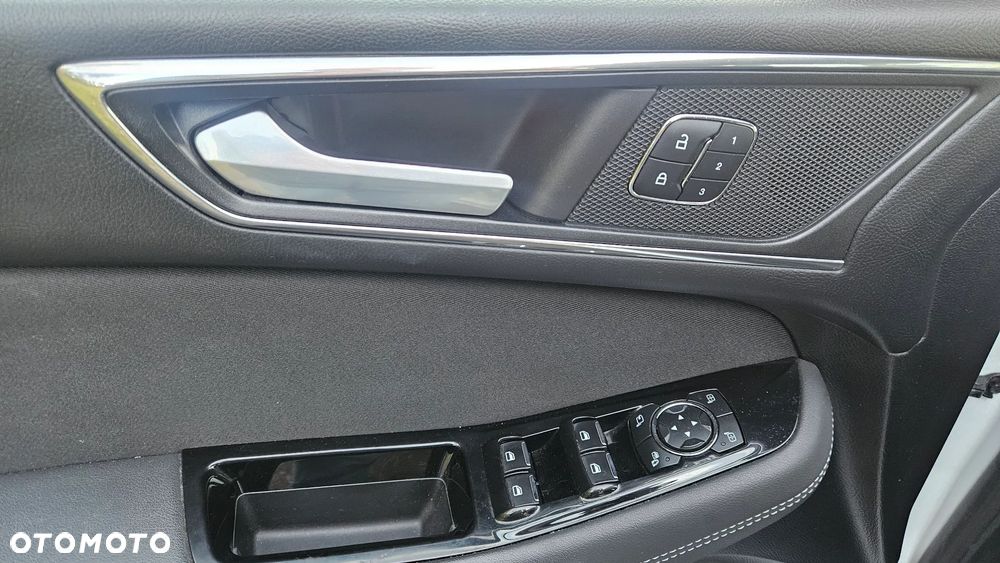 Ford S-Max 2.0 TDCi Titanium PowerShift - 30