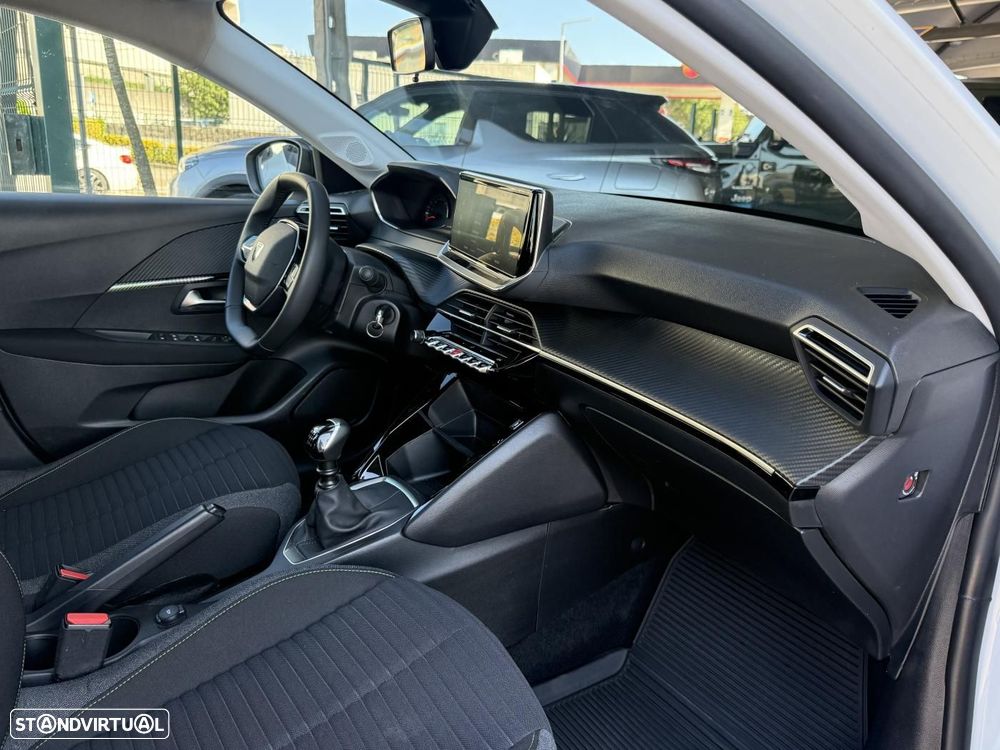 Peugeot 208 1.2 PureTech Active Pack - 42