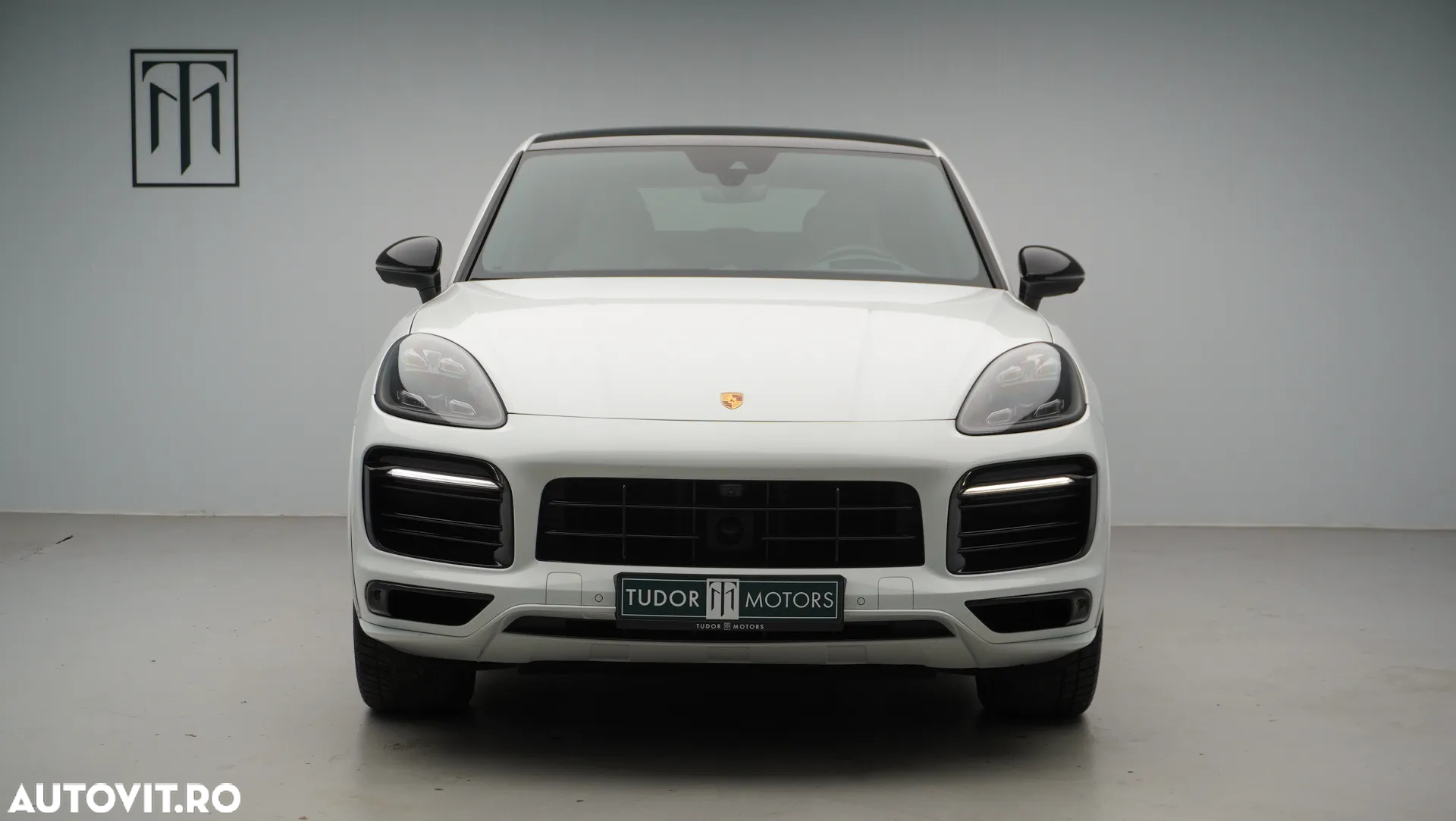 Porsche Cayenne Coupe Standard - 8
