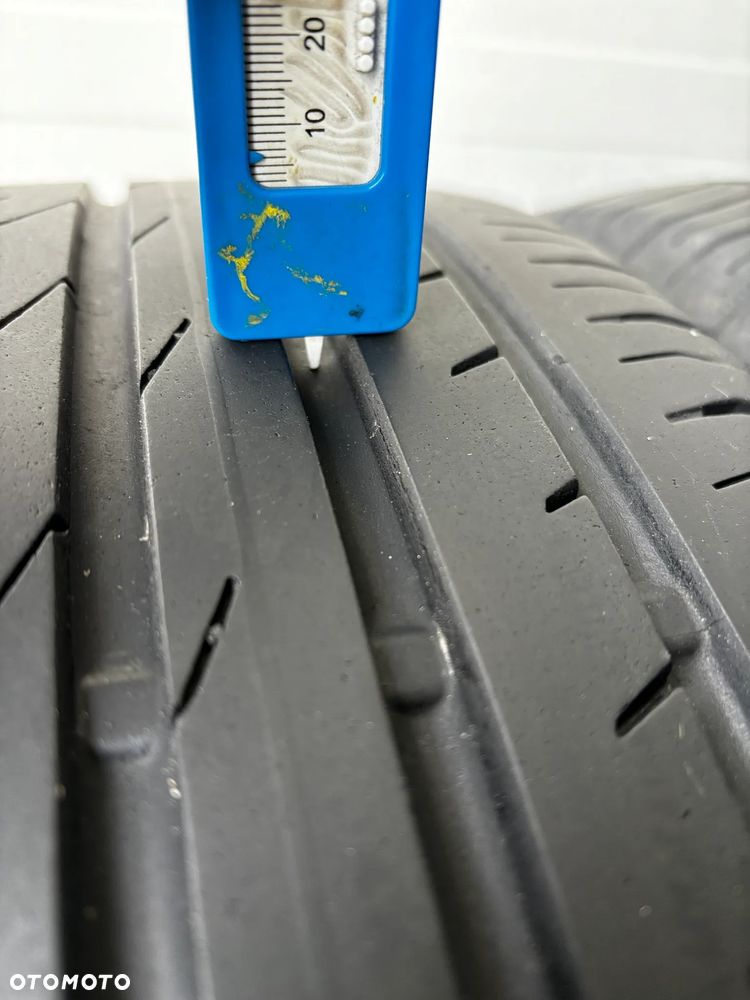 Opony letnie Continental ContiPremiumContact 2 - 215/55R18 - 3
