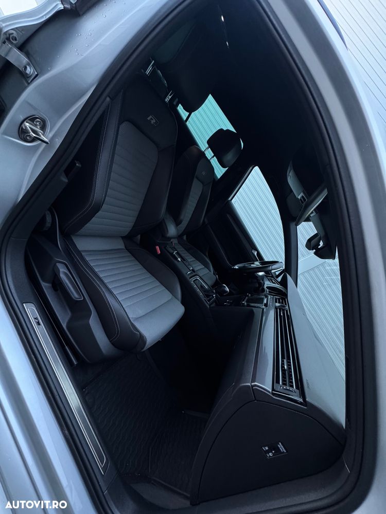 Volkswagen Passat - 8