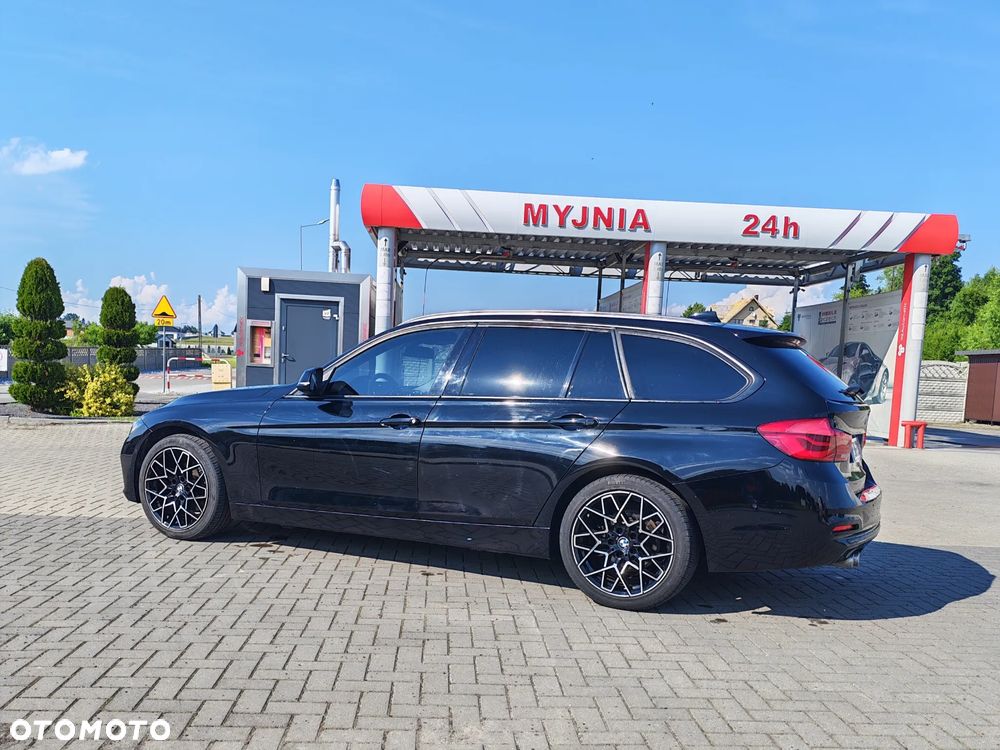 BMW Seria 3 320d Sport Line - 7