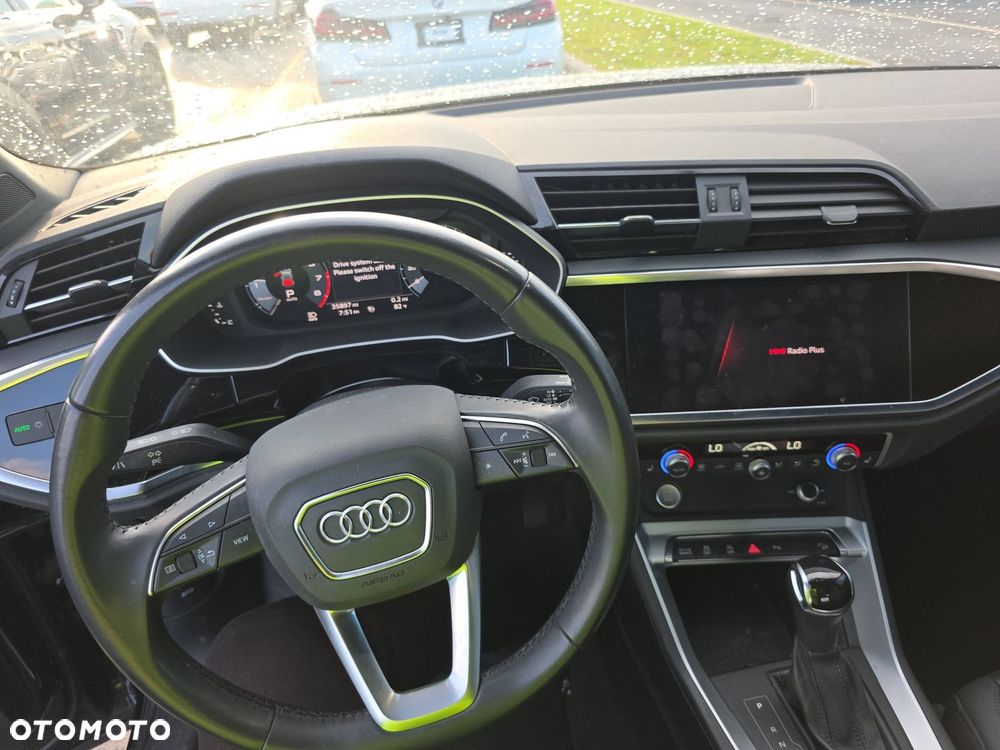 Audi Q3 - 10