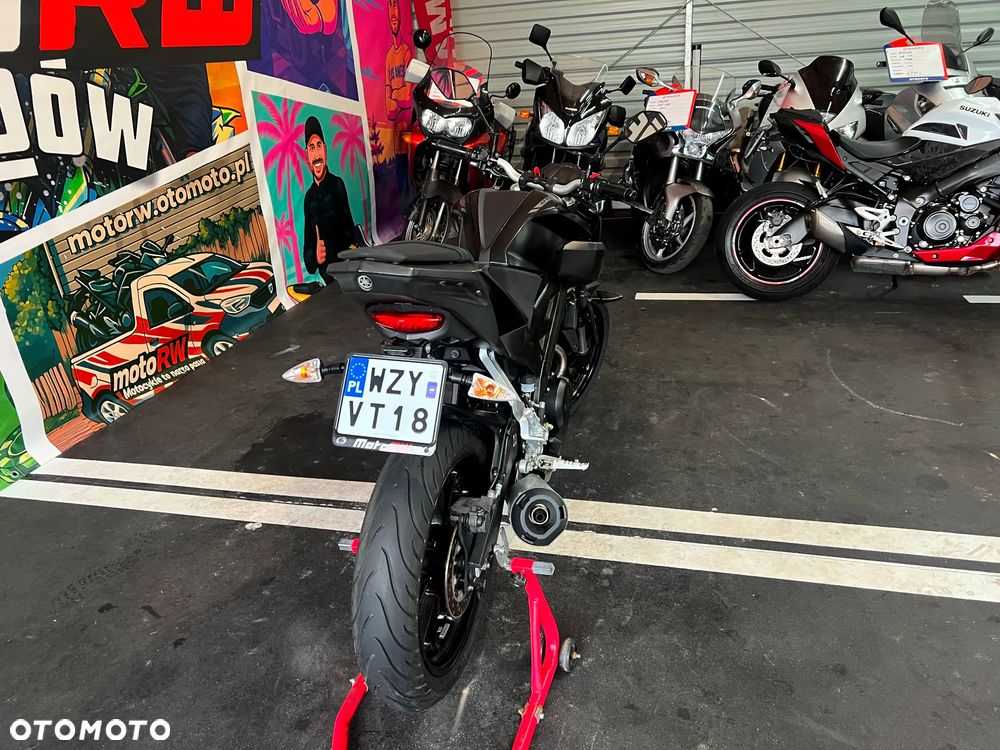 Yamaha MT - 15