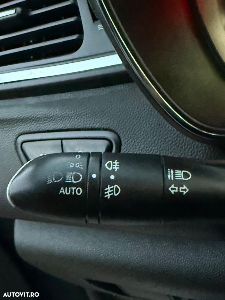 Renault Kadjar Energy dCi 130 X-tronic Bose Edition - 17