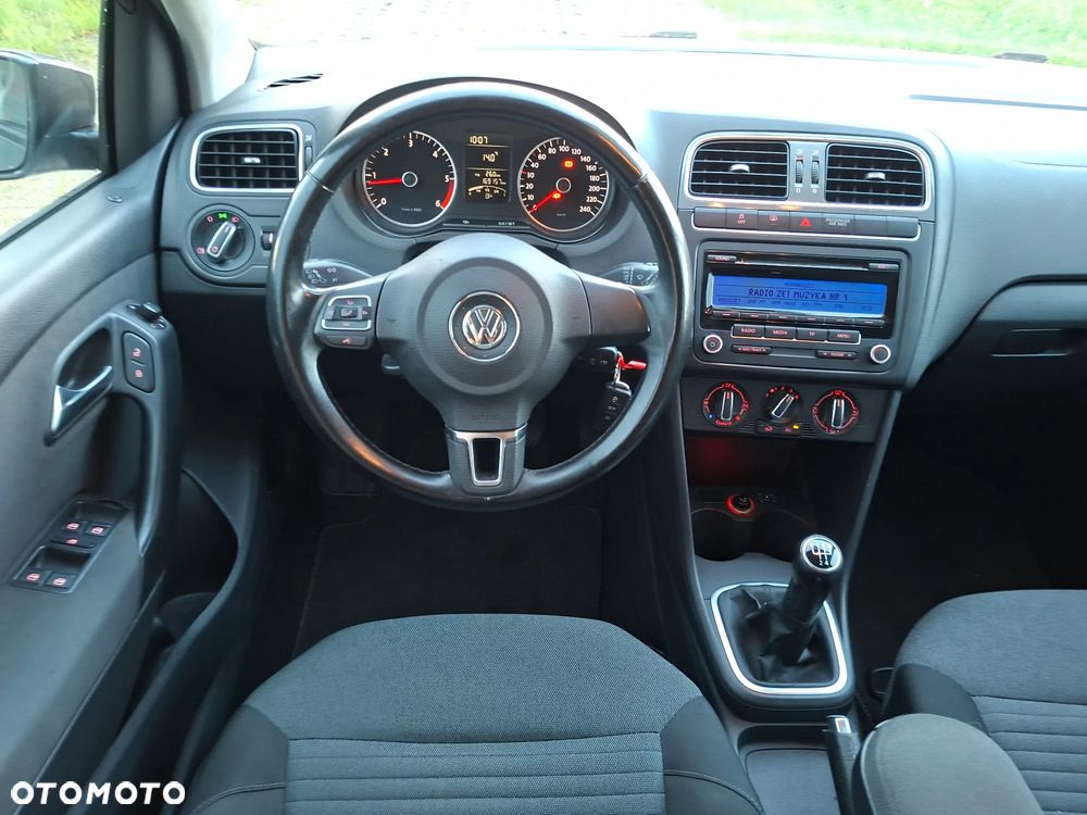 Volkswagen Polo 1.6 TDI DPF Highline - 6
