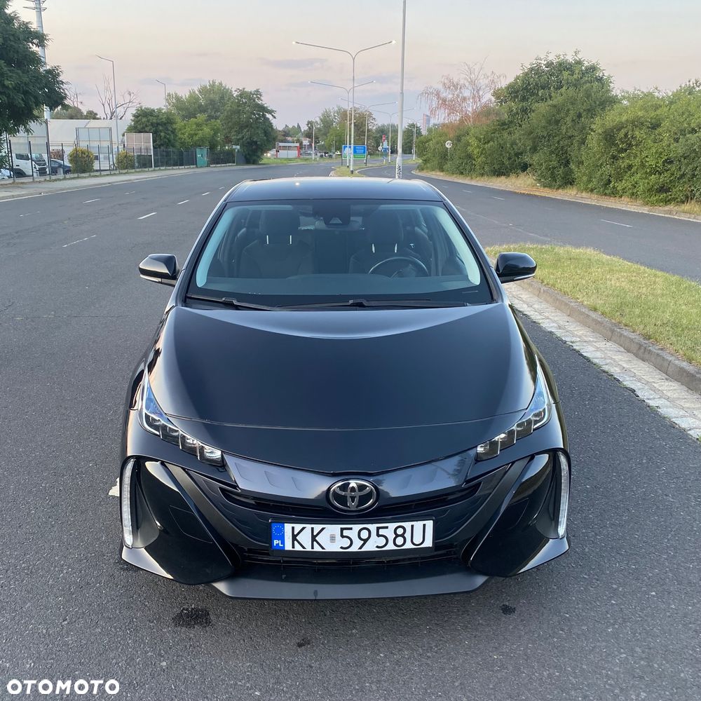 Toyota Prius - 5