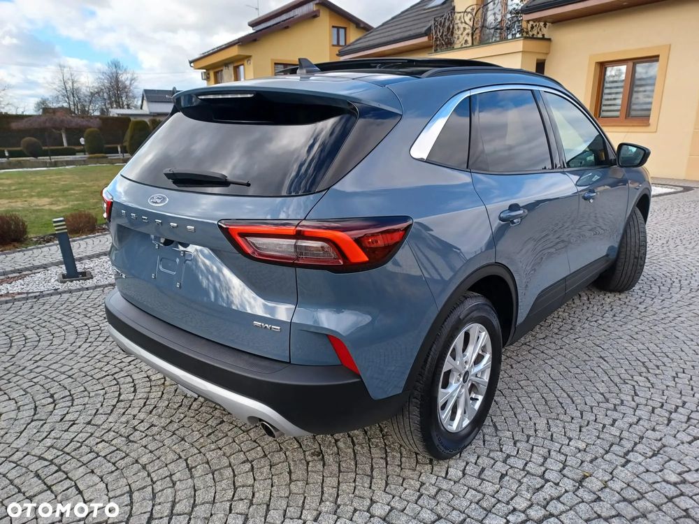 Ford Kuga - 28