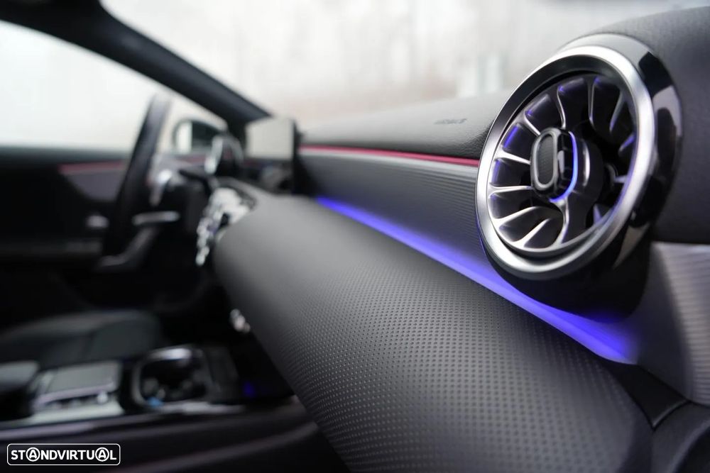 Mercedes-Benz A 250 e 8G-DCT Edition AMG Line - 10