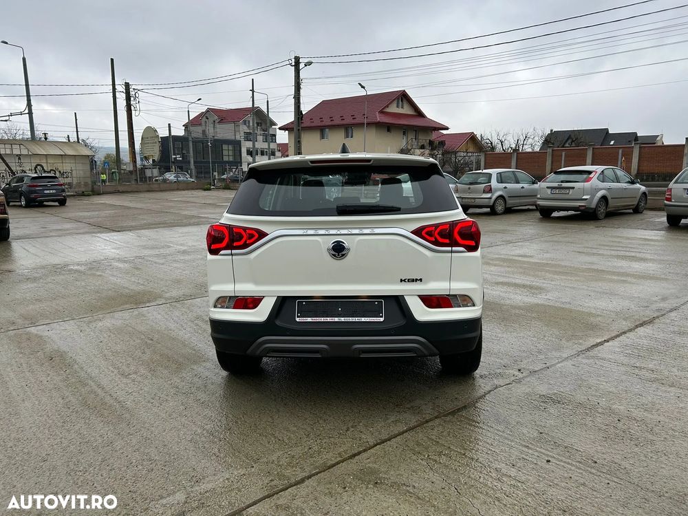 KG Mobility Korrando - 5