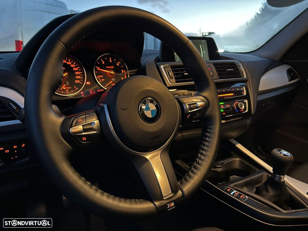 BMW 118 d Line Sport - 28