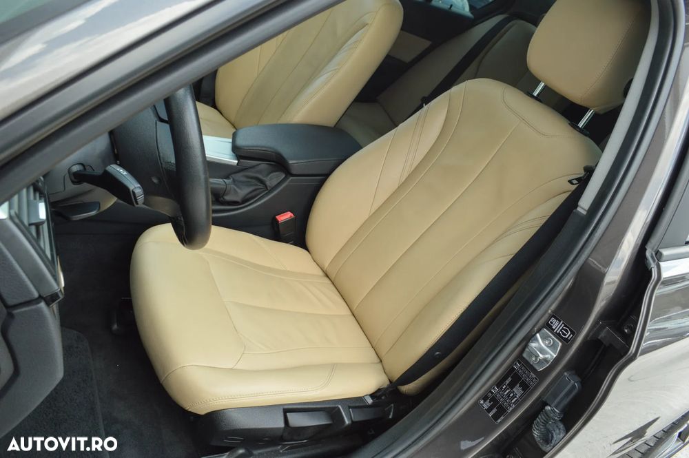 BMW Seria 3 320d DPF Aut. Edition Exclusive - 28
