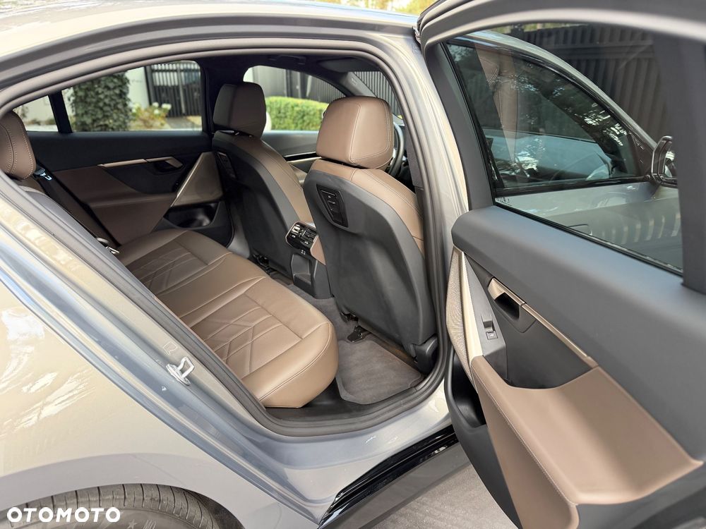 BMW Seria 5 520d mHEV M Sport - 21