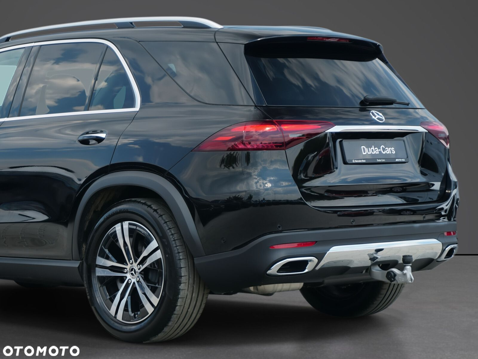 Mercedes-Benz GLE - 12