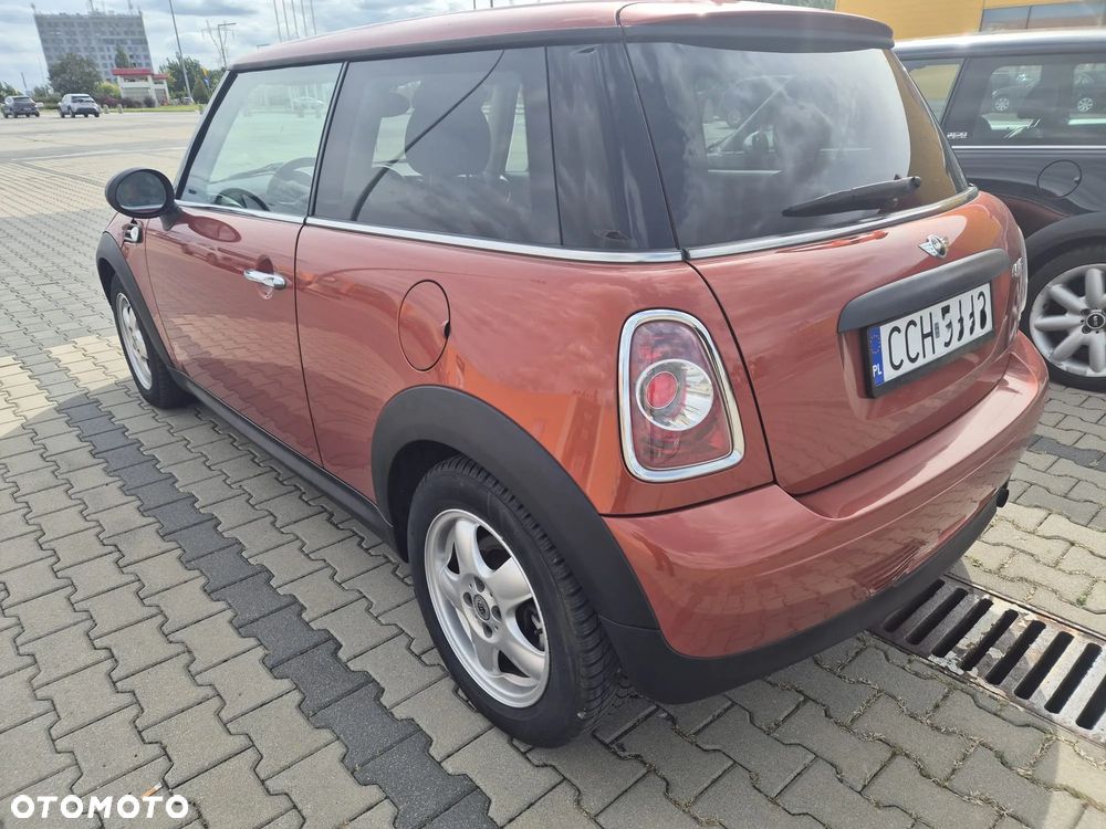 MINI ONE - 7