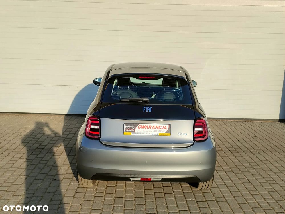 Fiat 500 23.8kWh Action - 28