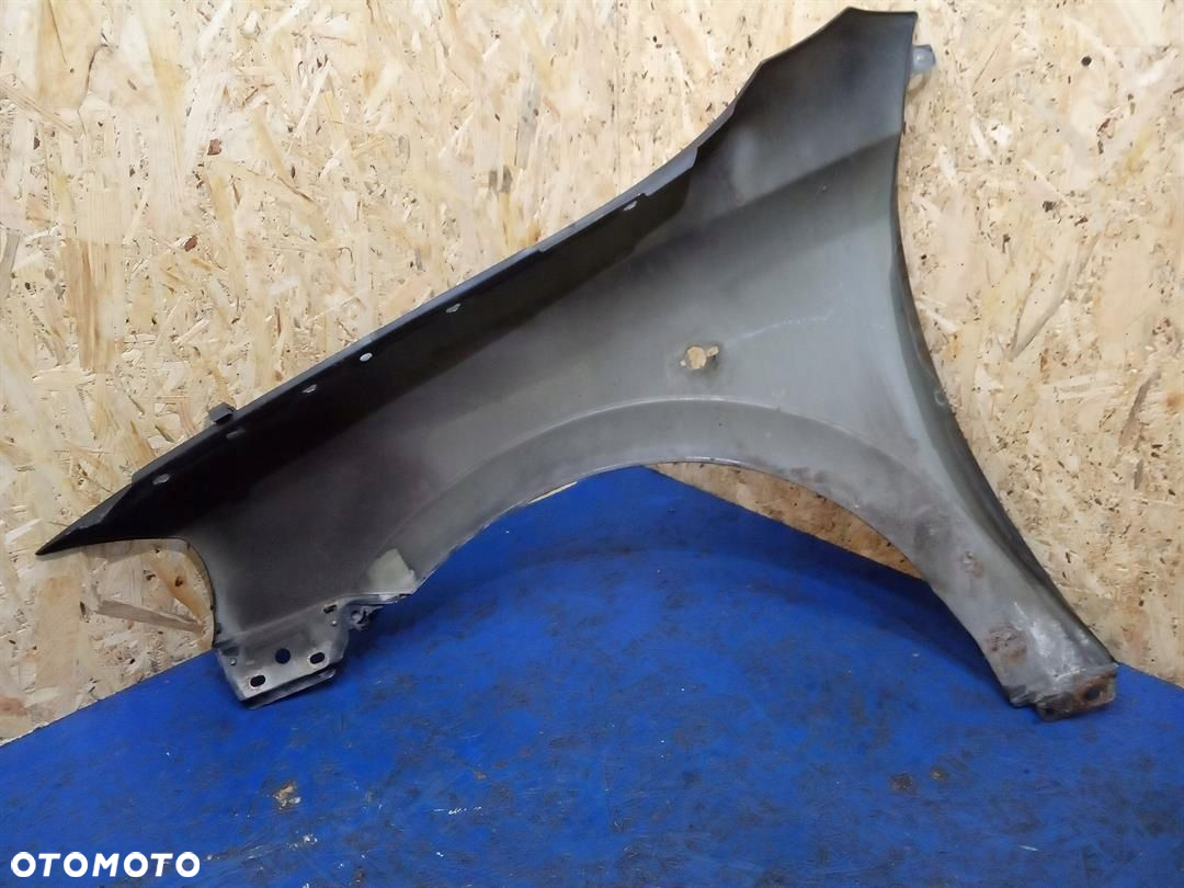 BŁOTNIK PRAWY PRZEDNI OPEL ASTRA G II BERTONE - 2