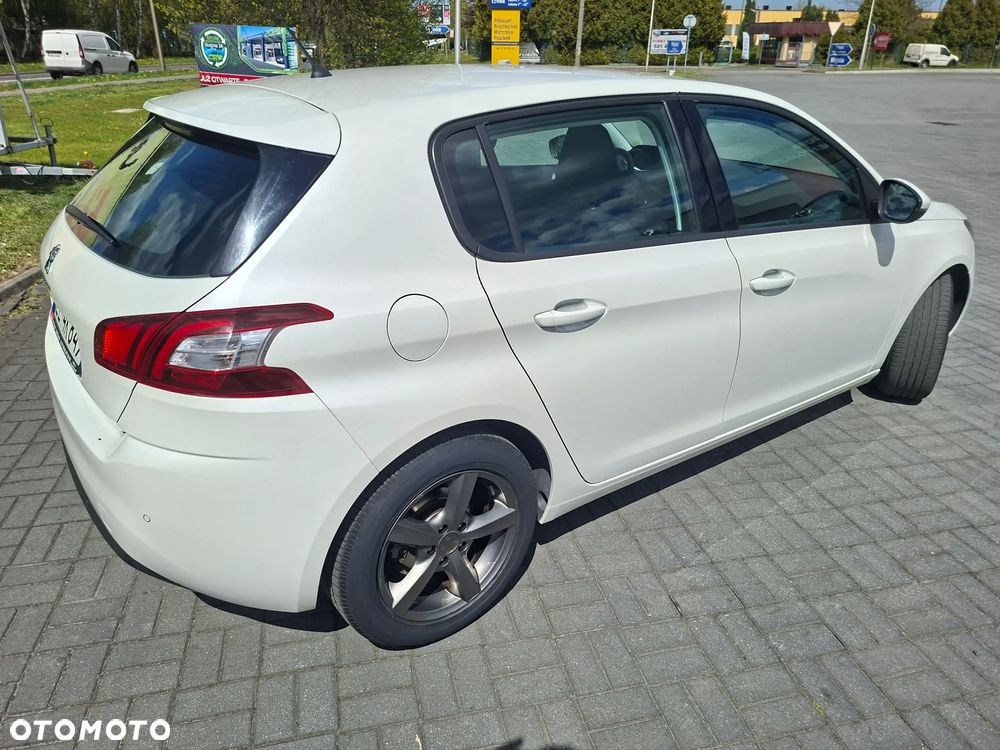 Peugeot 308 1.6 THP Active - 16