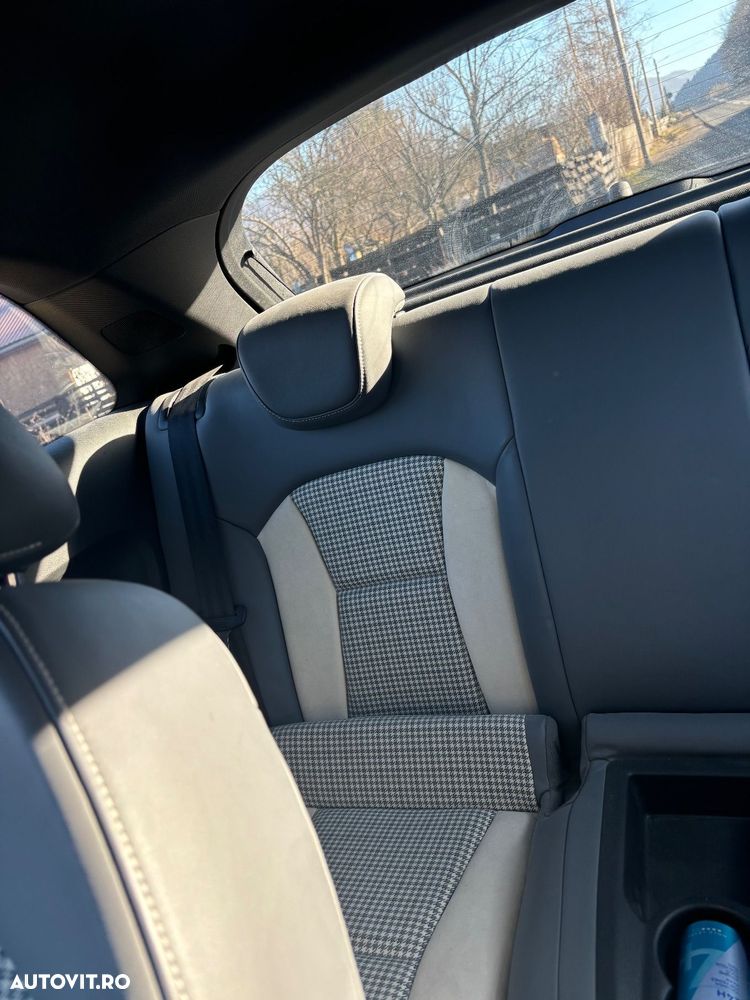 Audi A1 1.6 TDI Attraction - 22