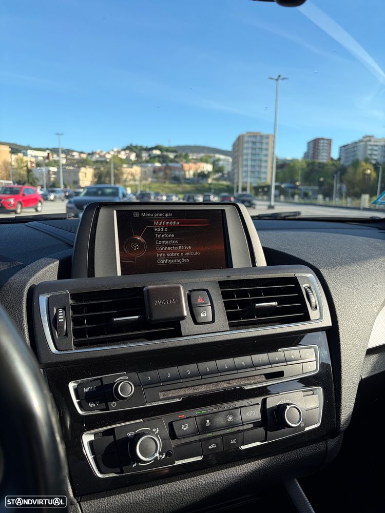 BMW 116 d Pack M Auto - 10