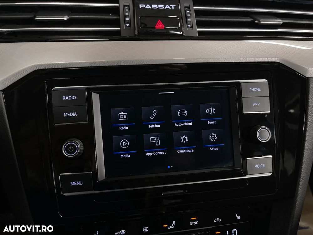 VOLKSWAGEN Passat 2022 — imagine 18