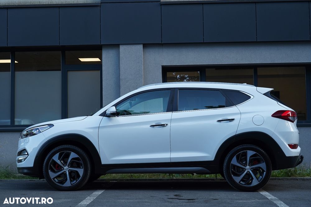 Hyundai Tucson 2.0 CRDI 4WD Automatik Premium - 19