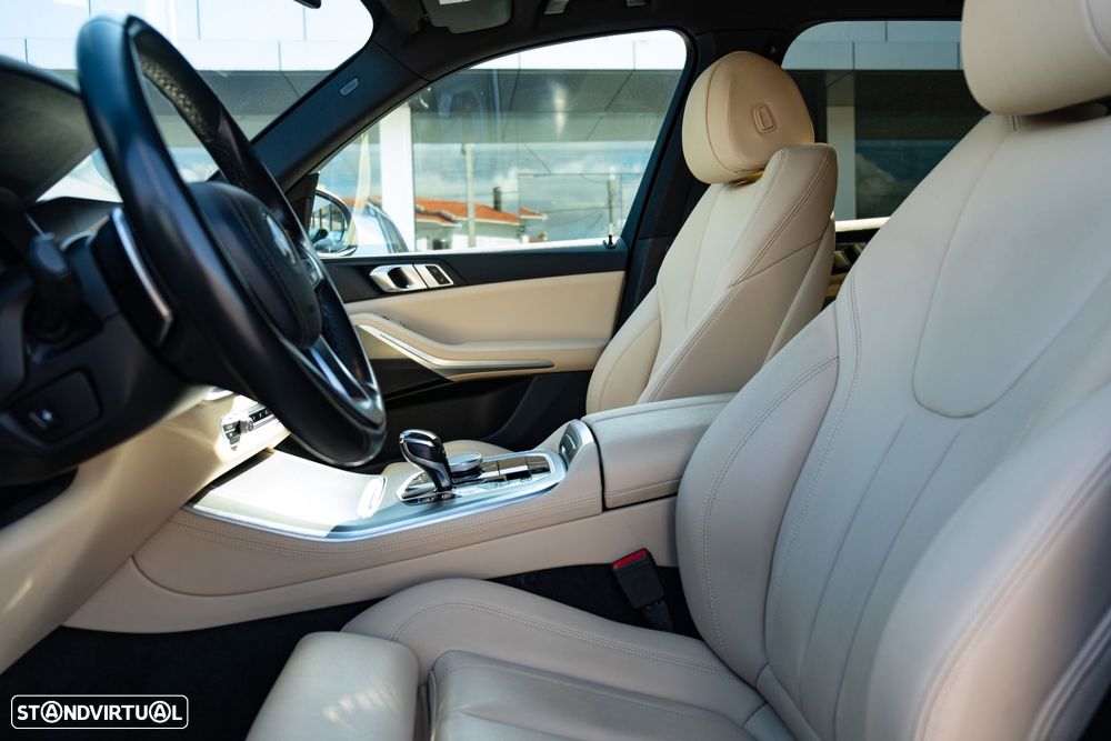 BMW X5 30 d xDrive Pack M - 17