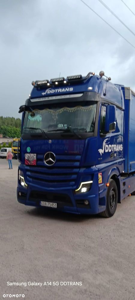 Mercedes-Benz ACTROS - 4