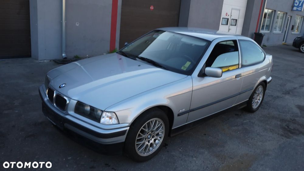 BMW Seria 3 316i - 16