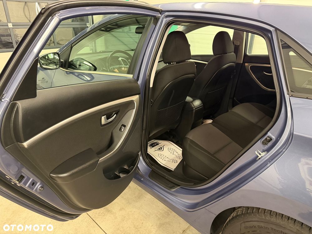 Hyundai i30 - 17