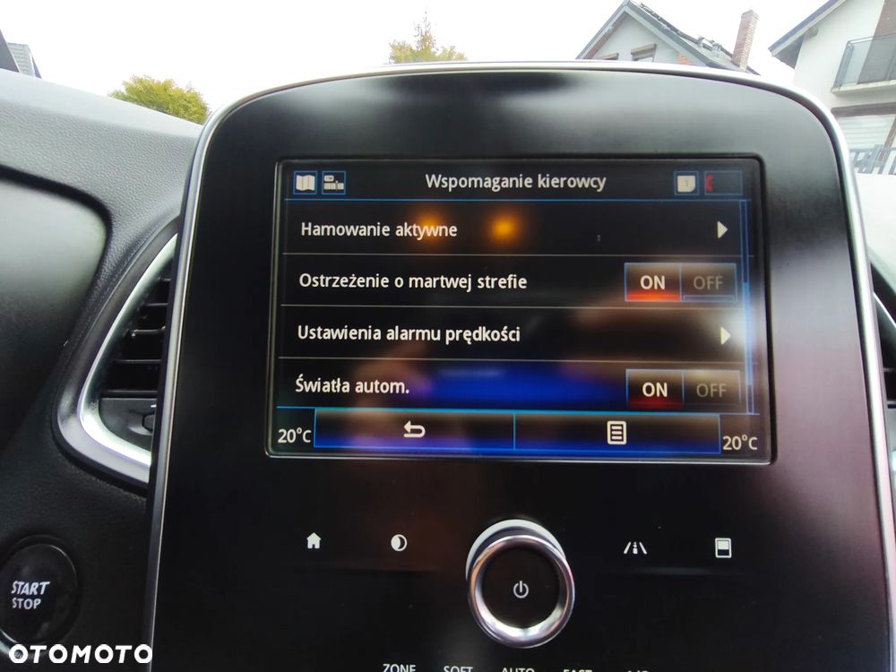 Renault Grand Scenic - 20