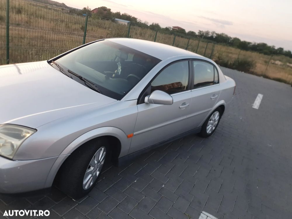 Opel Vectra 1.8i Comfort - 4