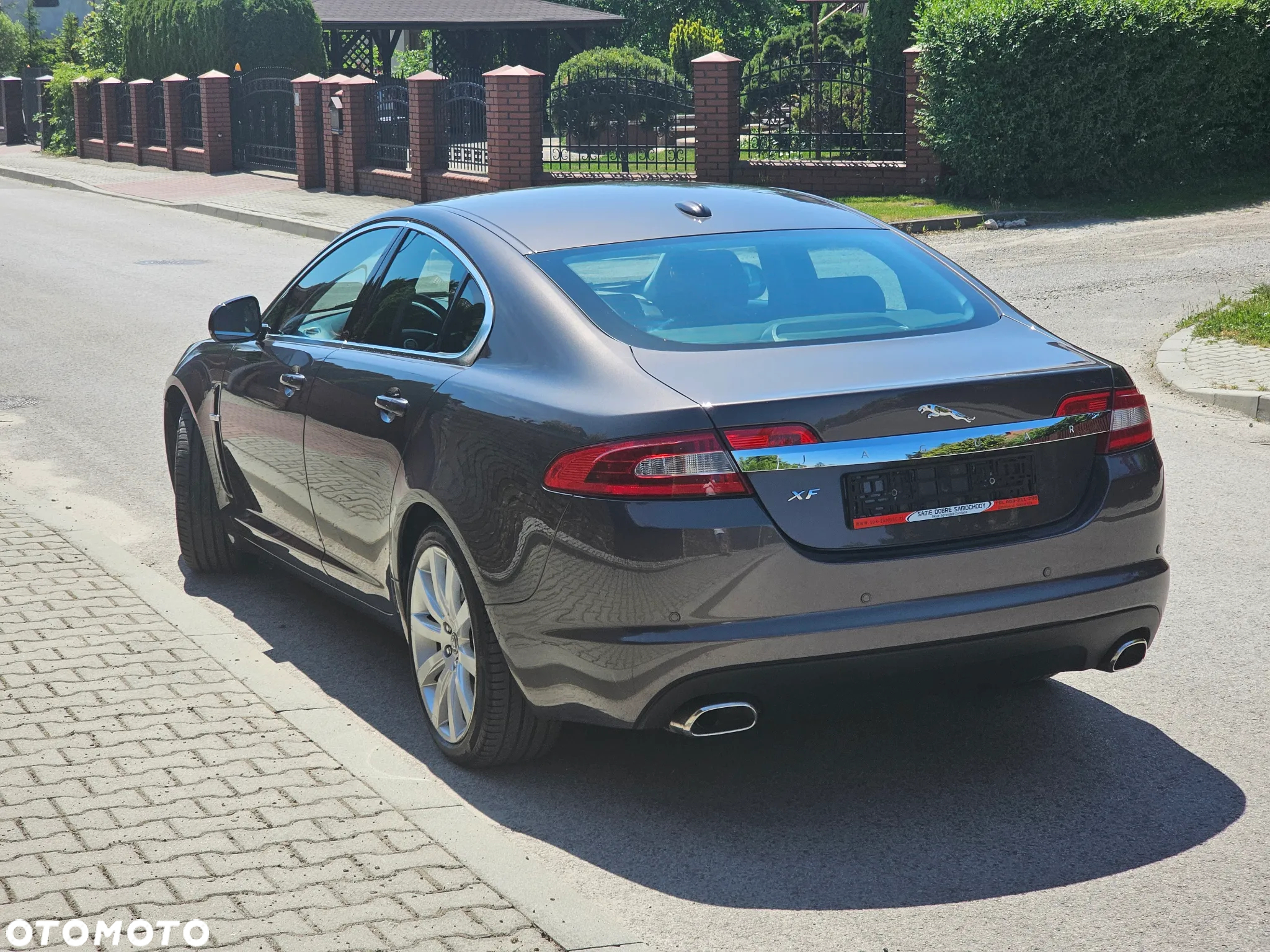 Jaguar XF 3.0 V6 Diesel Edition - 14